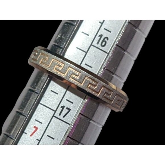 Rose Gold Tone Stainless Steel Greek Key Engraved Ring Size 6 - Picture 2 of 8